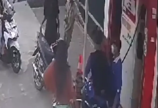 Viral Video Bapak-bapak Jambak Petugas Pom Bensin Gunungpati, Diduga Gara-gara Tangki Luber