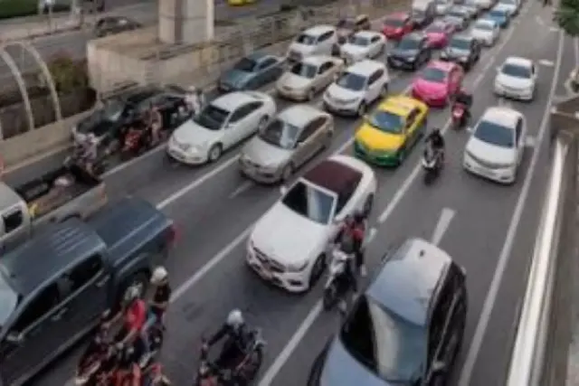 Kendaraan Berumur Lebih Dari 3 Tahun Dilarang Masuk Jakarta? Bakal Kena Razia dan Tilang Per 1 November 2023