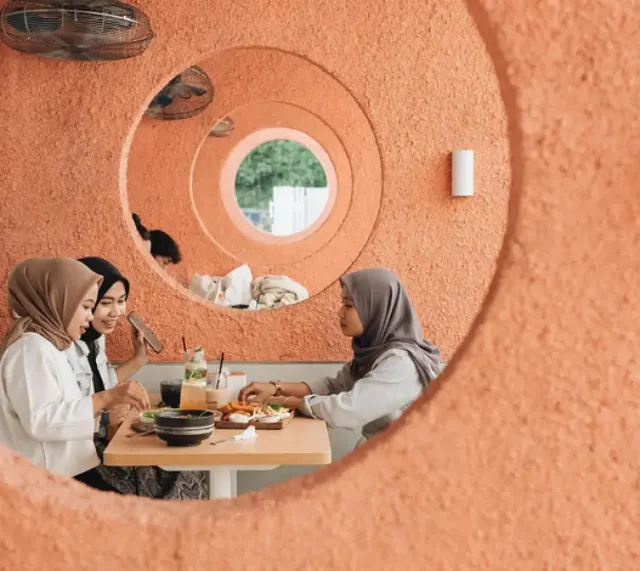 Tempat Nongkrong di Semarang Paling Baru! Punya Interior Gemoy dan Instagramable