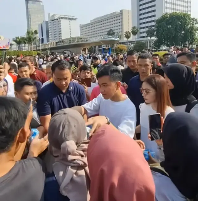 Dituding Kampanye di CFD Jakarta, Gibran Rakabuming Persilahkan Bawaslu Periksa: Jika Ada...