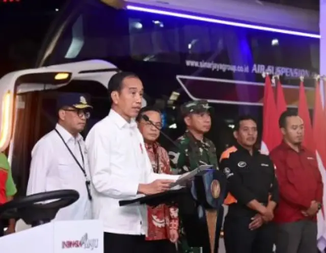 Jokowi Resmikan Terminal Tingkir Salatiga, Sejumlah Warganet Mengeluh 'Lebih Ribet'