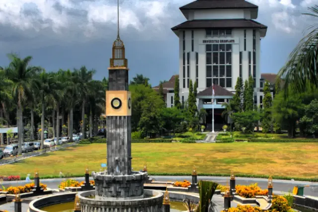 Insiden Tragis di Universitas Brawijaya: Mahasiswi Jatuh dari Lantai 12 Gedung Filkom