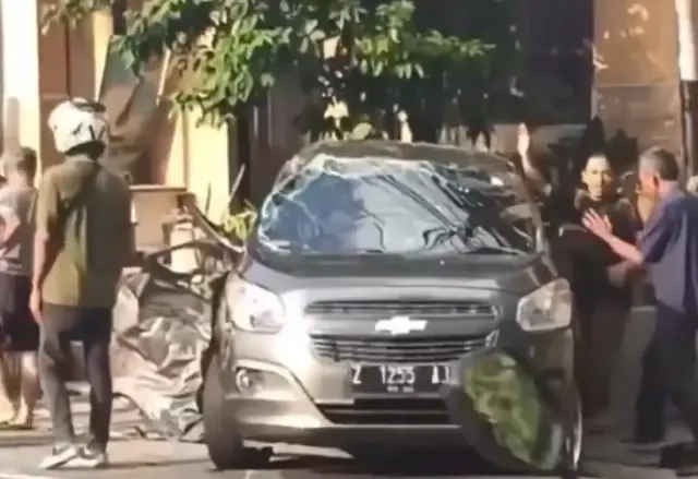 Kronologi Laka Maut di Tuntang: Angkot Prona Hantam Mobil dan Motor, 2 Orang Tewas