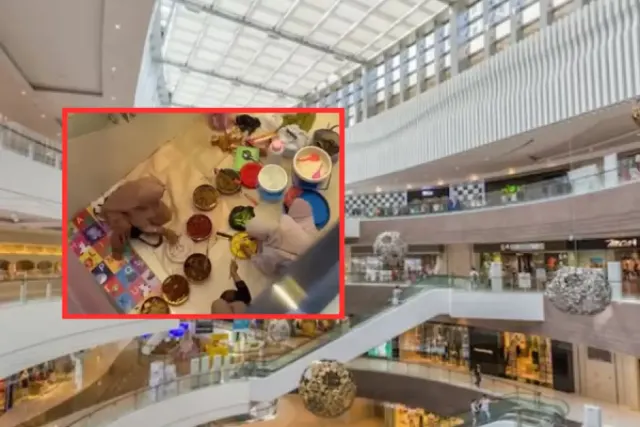 Viral Rombongan Emak-Emak Piknik di Dalam Mall, Mulai Gelar Tikar Hingga Bawa Termos Nasi dan Panci Sayur, Ngga Diusir Security?