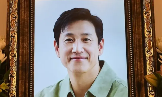 Pemakaman Lee Sunkyun Diwarnai Isak Tangis Selebriti Papan Atas Korea, Publik Ikut Sedih: Selamat Jalan Om