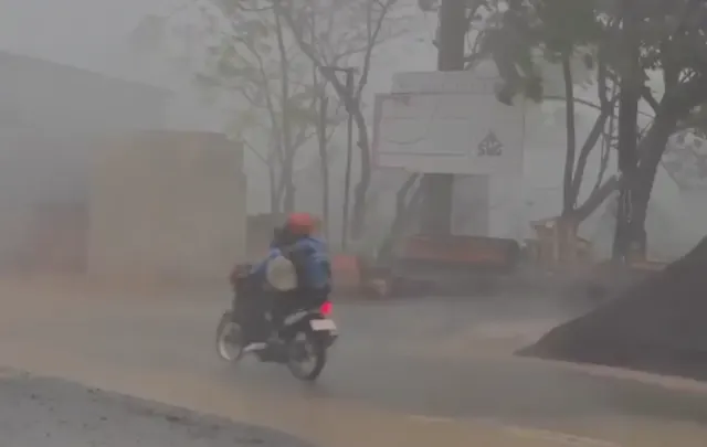 Waspada Hujan Lebat dan Angin Kencang di Demak, Listrik Padam