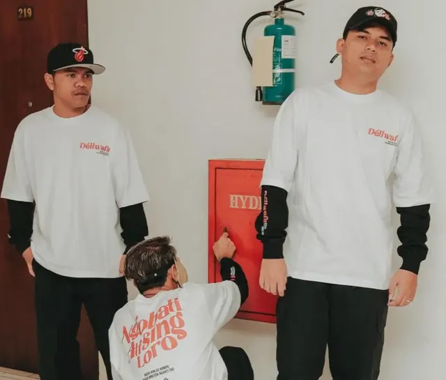 Siapa NDX AKA? Duo Hip Hop Koplo Asal Jogja Viral Usai Konser di Bali Bubar Karena Penonton Teriak Prabowo