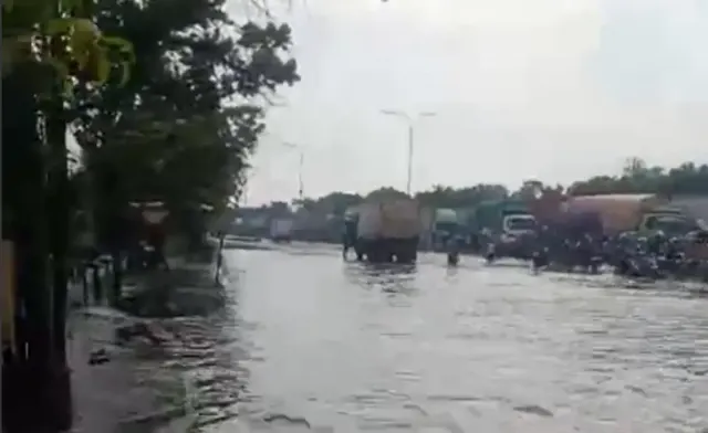Waspada, Kota Semarang & Pesisir Pantura Berpotensi Banjir Rob pada 26-28 Januari 2024