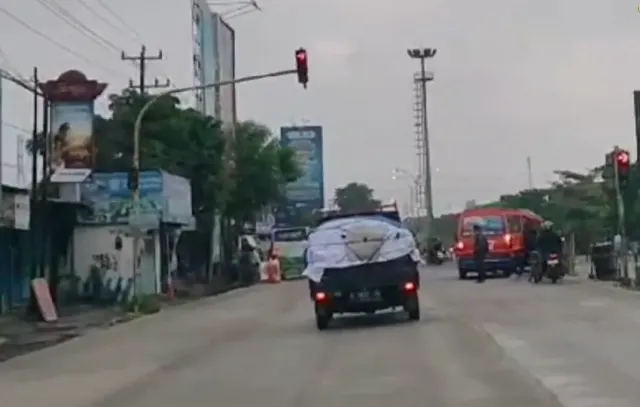 Simpang Genuk Jalan Woltermonginsidi sudah Bisa Diakses, Arah Demak & Kota Semarang Lancar