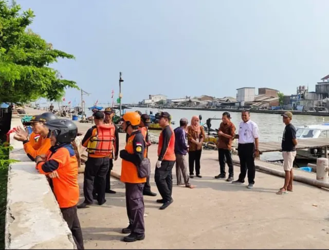 Mayat Terapung di Sayung Demak, Diduga Nelayan Hilang Selama 2 Hari