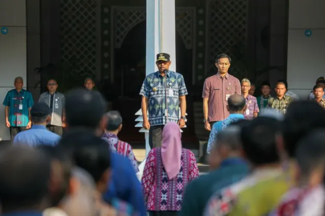 Hari Pertama Kerja Setelah Cuti Lebaran, Pj Gubernur Jateng Cek Kehadiran ASN, Hasilnya...