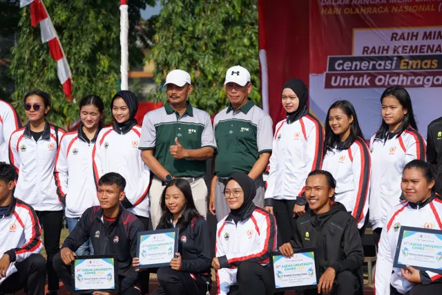 58 Mahasiswa Unnes Ikuti PON XXI 2024, Sumbang Medali Pertama untuk Jateng