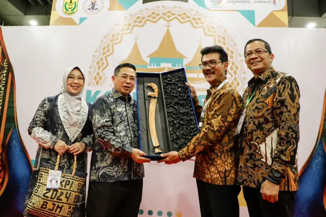 Konsisten Rawat Kota Pusaka, Kota Semarang Raih JKPI Award
