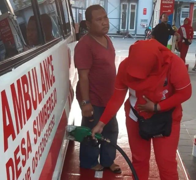 Pertamina Beri Bantuan BBM Nonsubsidi untuk Ambulans Angkut Jenazah di Semarang