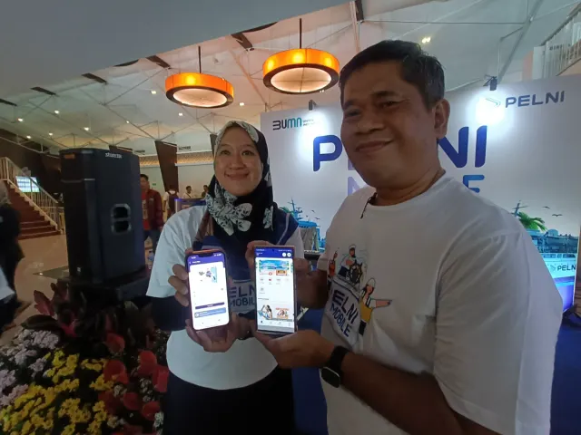 PELNI Mobile Disosialisasikan ke  Penumpang Kapal di Pelabuhan Tanjung Emas Semarang