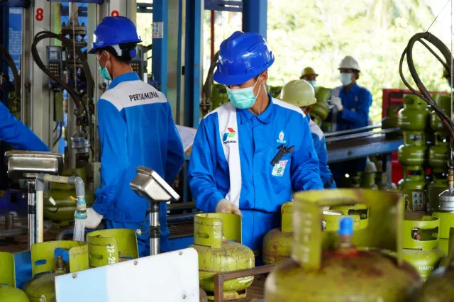 Lonjakan Kebutuhan Energi Saat Lebaran, Pertamina Tambah Distribusi LPG 3 Kg di Jateng–DIY