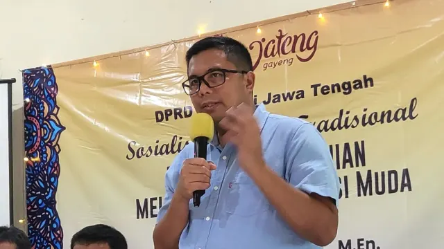 Wakil Ketua DPRD Jateng Ingatkan Alokasi 232 ribu Kursi SMA/SMK Harus Terbuka dan Bisa Dipertanggung jawabkan